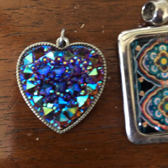 💜Pendent Bundle- 695 $40 or $35 w/offer - Picture 2 of 6